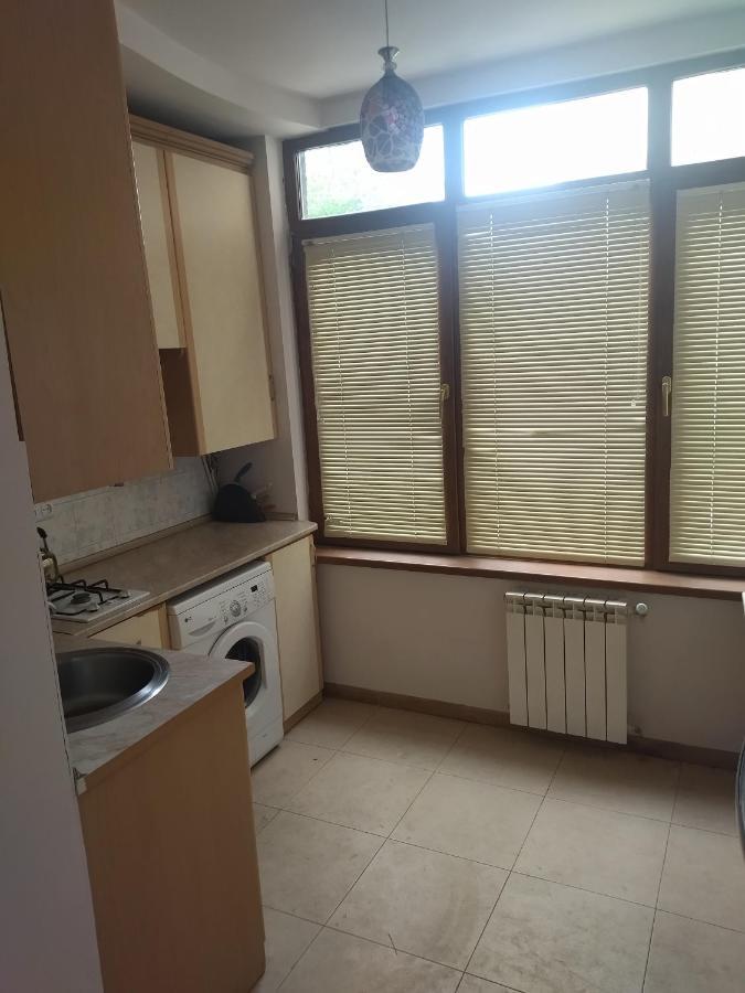 Apartment Abovyan 36 & Tour Yerevan